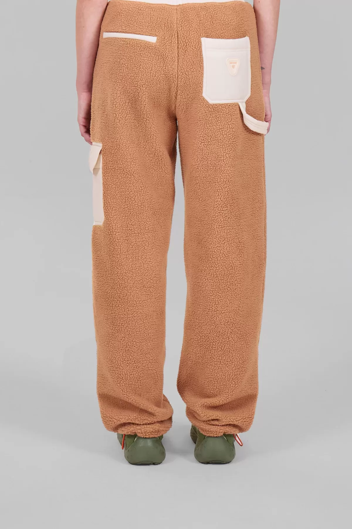 Pantalon coupe droite bicolore unisexe en sherpa Tetsuo>Gertrude Outlet