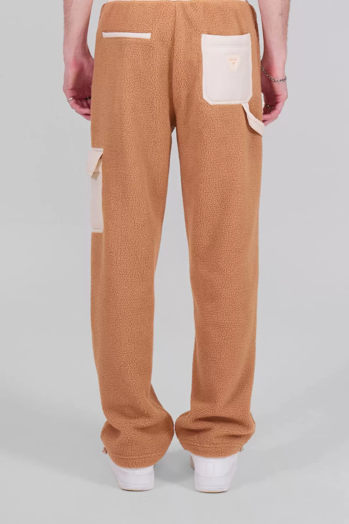 Pantalon coupe droite bicolore unisexe en sherpa Tetsuo>Gertrude Outlet